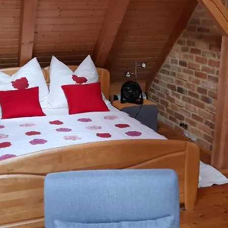 Apartment Im Dreilaendereck - Dom Przy Trzech Granicach Lesna (Luban)