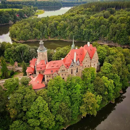 Im Dreilaendereck - Dom Przy Trzech Granicach Lesna (Luban)